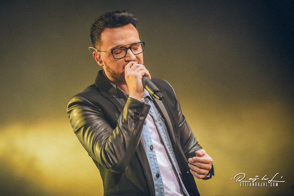 „Интимно, искрено и емоционално – Лозано за концертот кој го чекал 7 години“