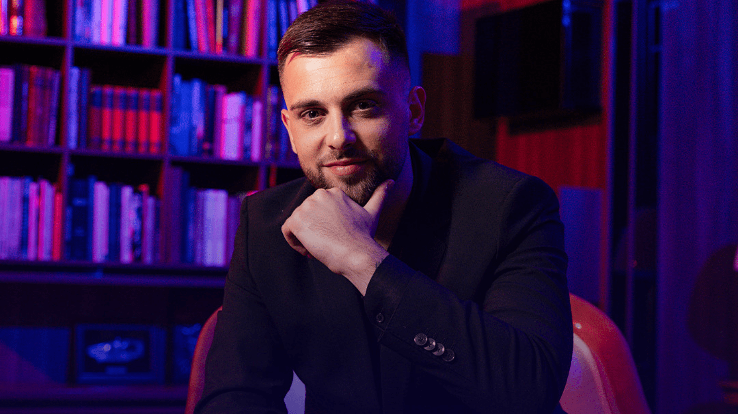 ЕКСКЛУЗИВНО СО ДИМИТАР МИТРОВСКИ:„Хармониката е мојот јазик, а Дрим Тим се моето семејство„