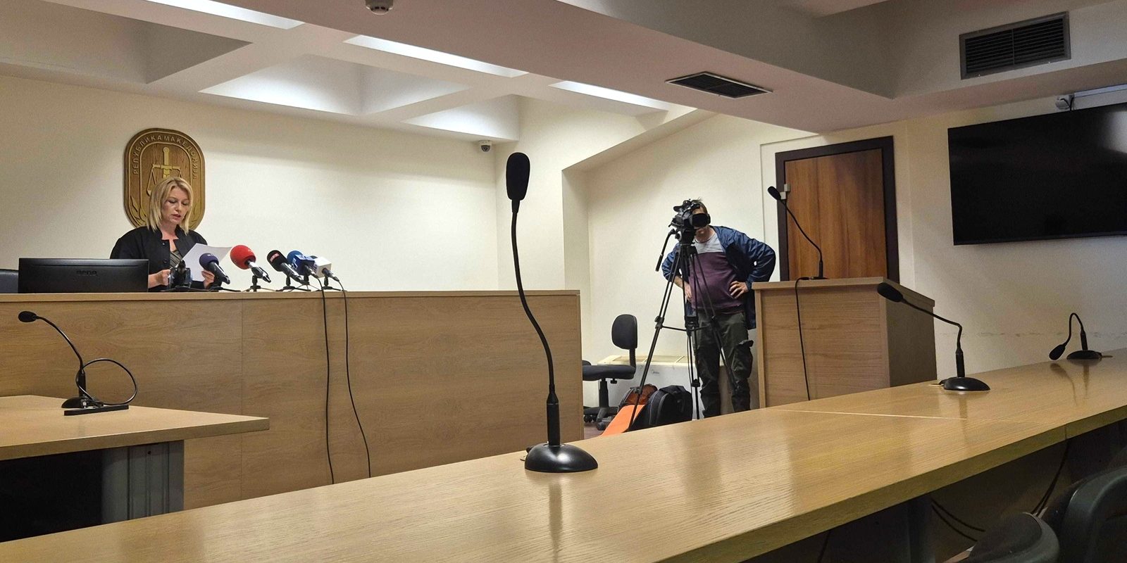 СУДЕЊЕТО ЗА ПОЖАРОТ ВО „ПУЛС“ ПОД ЗНАЧИТЕЛЕН ПРОЦЕСЕН ПРИТИСОК – ОДБРАНАТА АЛАРМИРА ЗА ПРЕШИРОК ОПФАТ, ОБВИНИТЕЛСТВОТО СЕ ПОВИКУВА НА ОБЕМНИ ДОКАЗИ