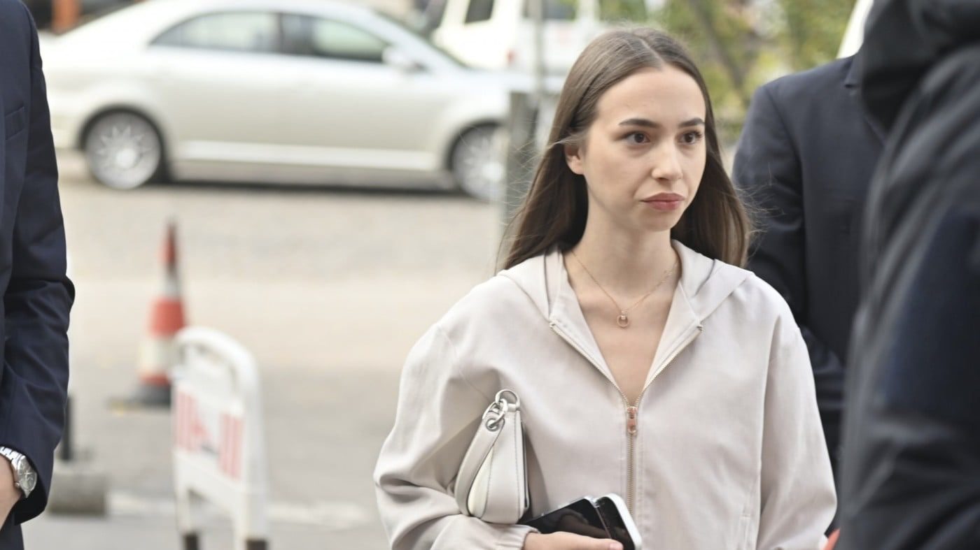ИНСПЕКТОРИТЕ ВЛЕГУВААТ ВО ПРИВАТНИТЕ БОЛНИЦИ, КОЈ Ѝ ДАЛ ЛАЖНО АЛИБИ НА ИВА МИХАИЛОВА?