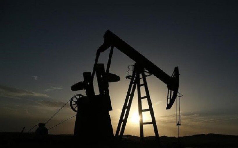 ОСТАР ПАД НА БЕРЗИТЕ: ЦЕНАТА НА НАФТАТА СЕ СПУШТИ ПОД 100 ДОЛАРИ